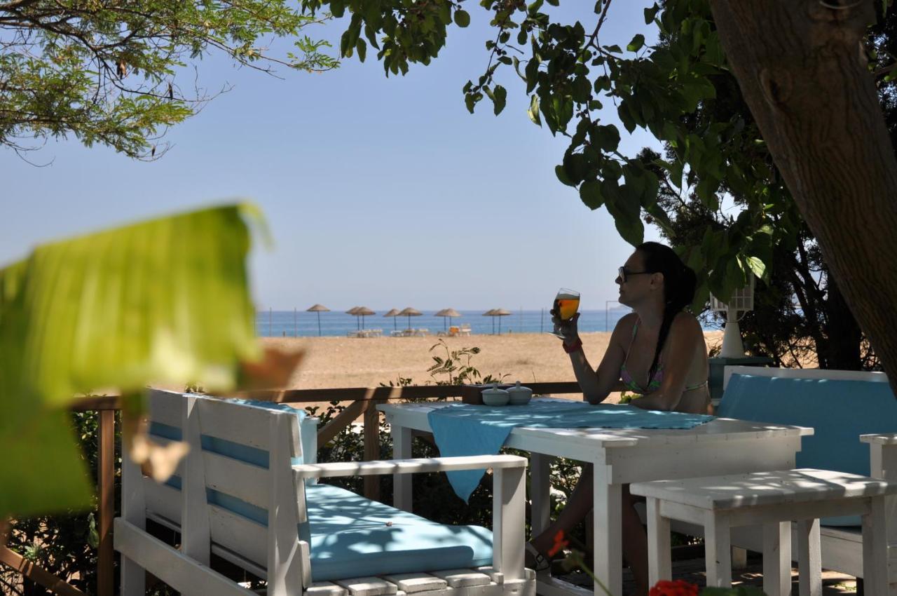 Bellerofon Beach Otel Çıralı エクステリア 写真