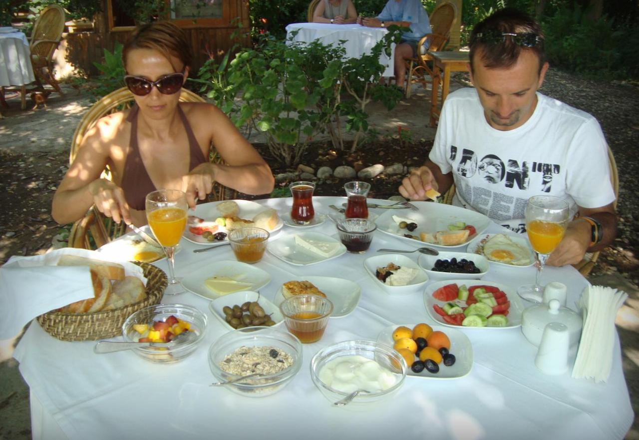 Bellerofon Beach Otel Çıralı エクステリア 写真
